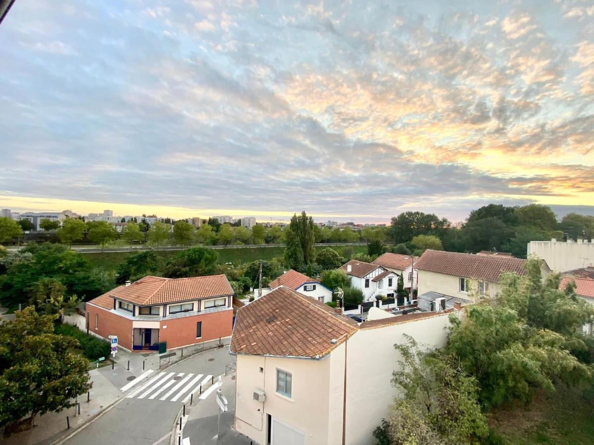 Apartment La Garonne - T3 Avec Parking Prive *